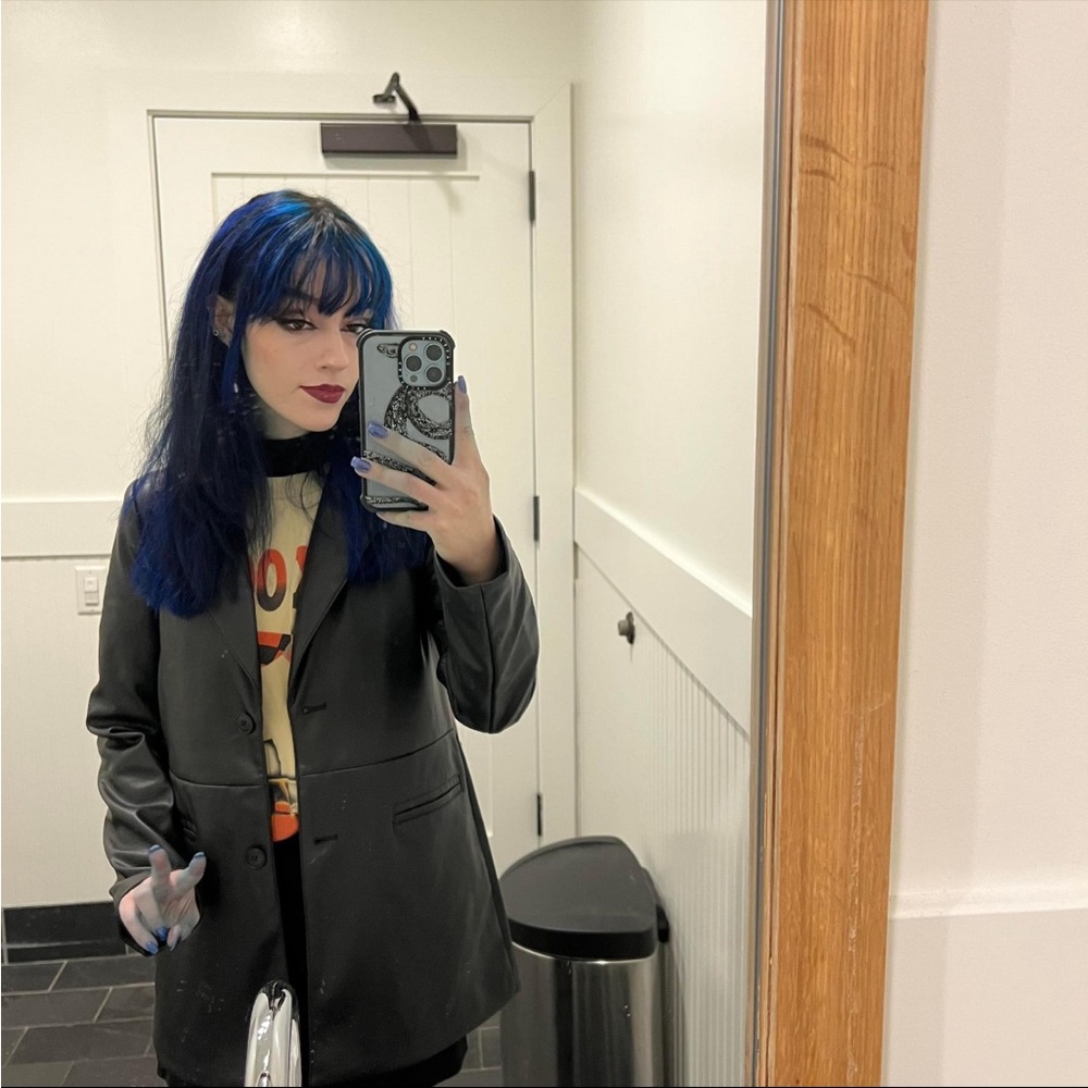 Meet your Posher, Grace